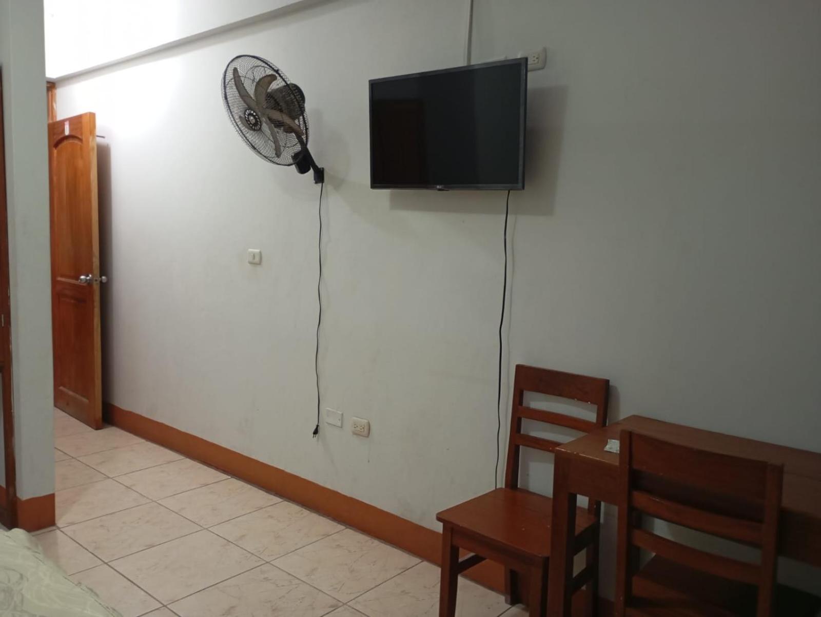 Yurimaguas Hostal El Puerto מראה חיצוני תמונה