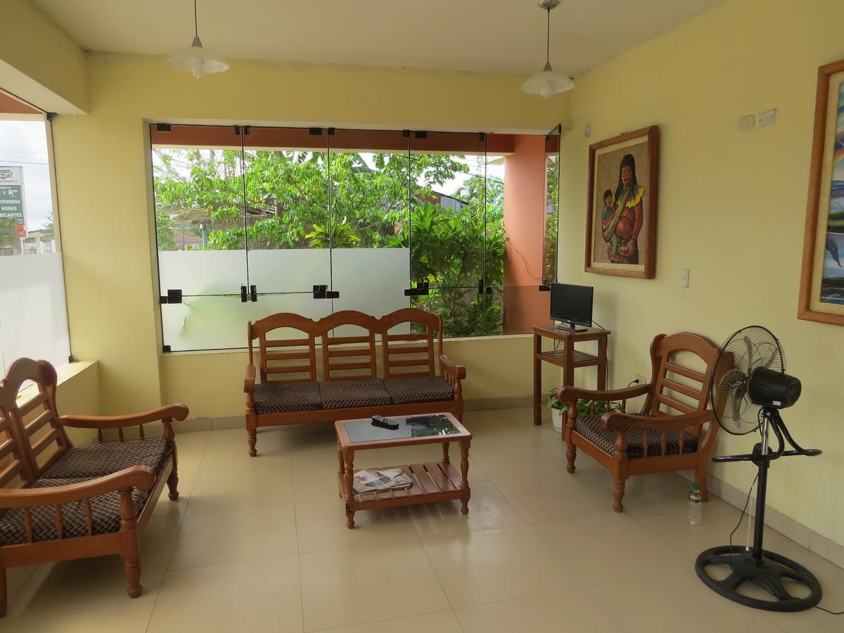 Yurimaguas Hostal El Puerto מראה חיצוני תמונה